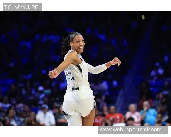 阿贾威尔逊全能表现27投13中砍下35分8篮板5助攻4抢断4盖帽引领球队胜利